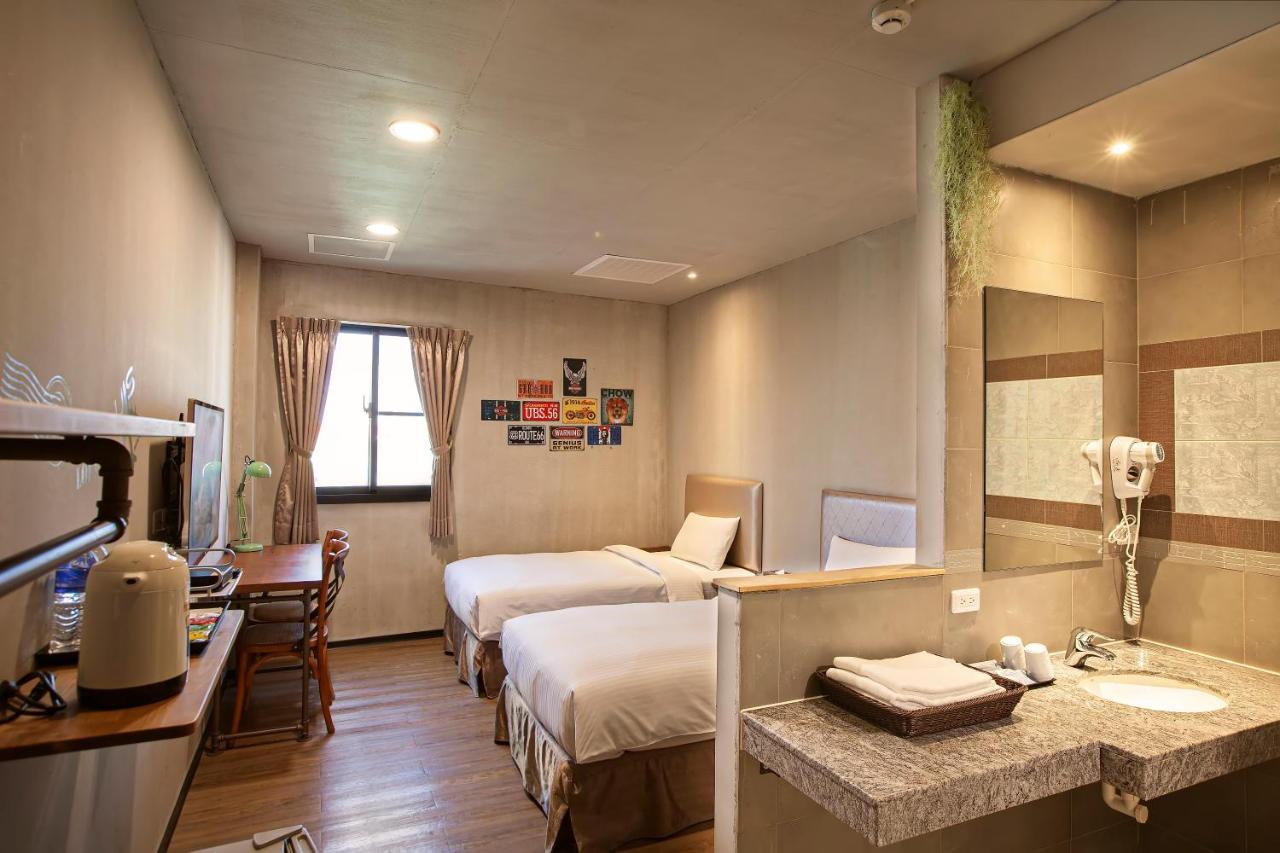 טאינאן Tourism Inn מראה חיצוני תמונה