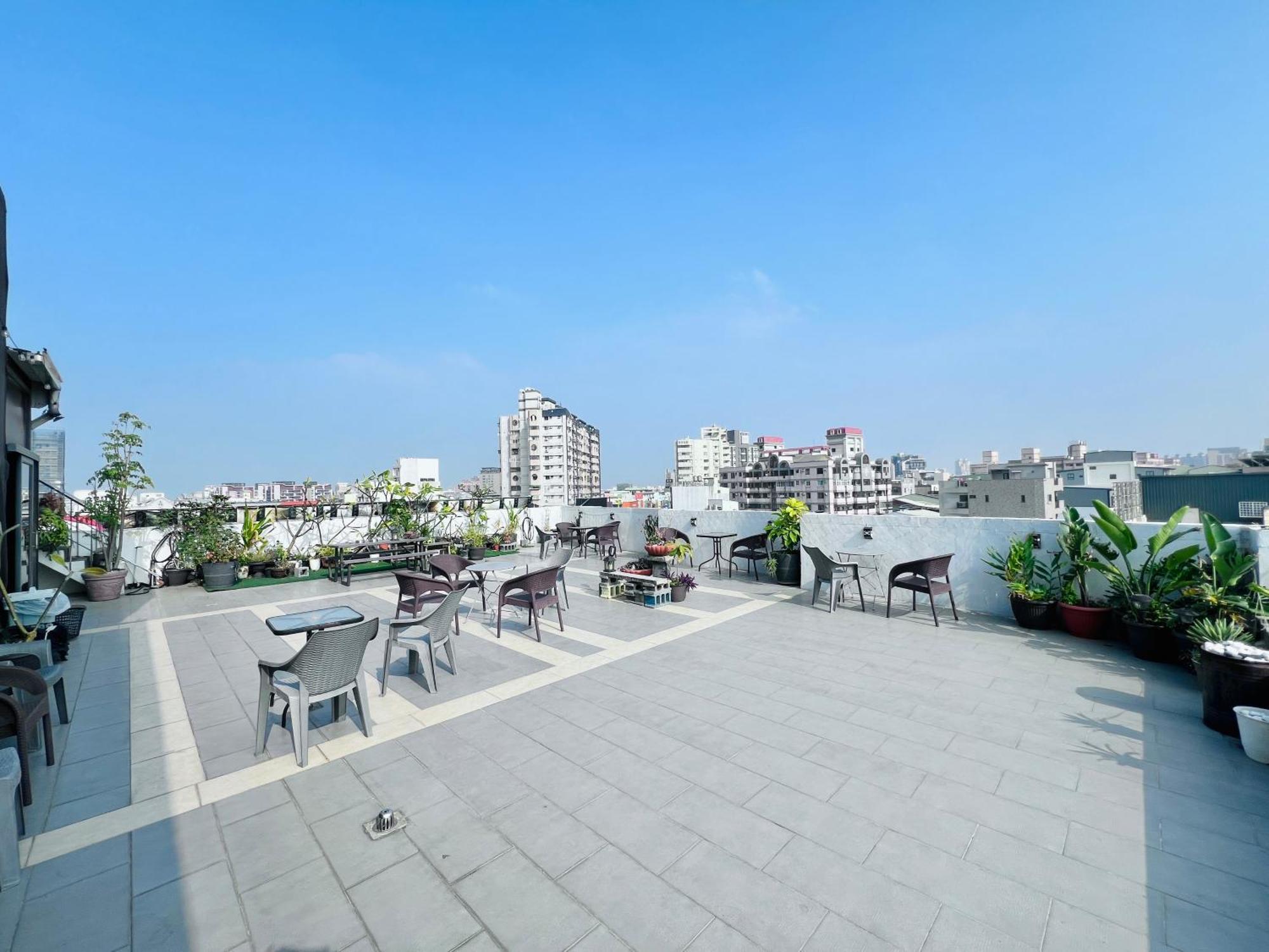טאינאן Tourism Inn מראה חיצוני תמונה