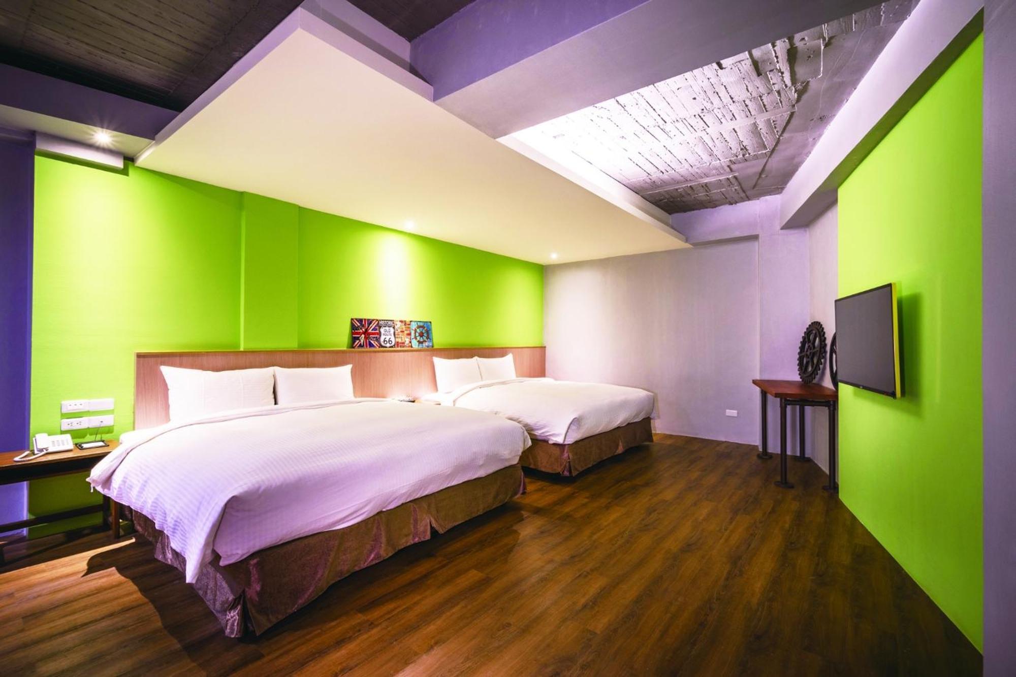 טאינאן Tourism Inn חדר תמונה