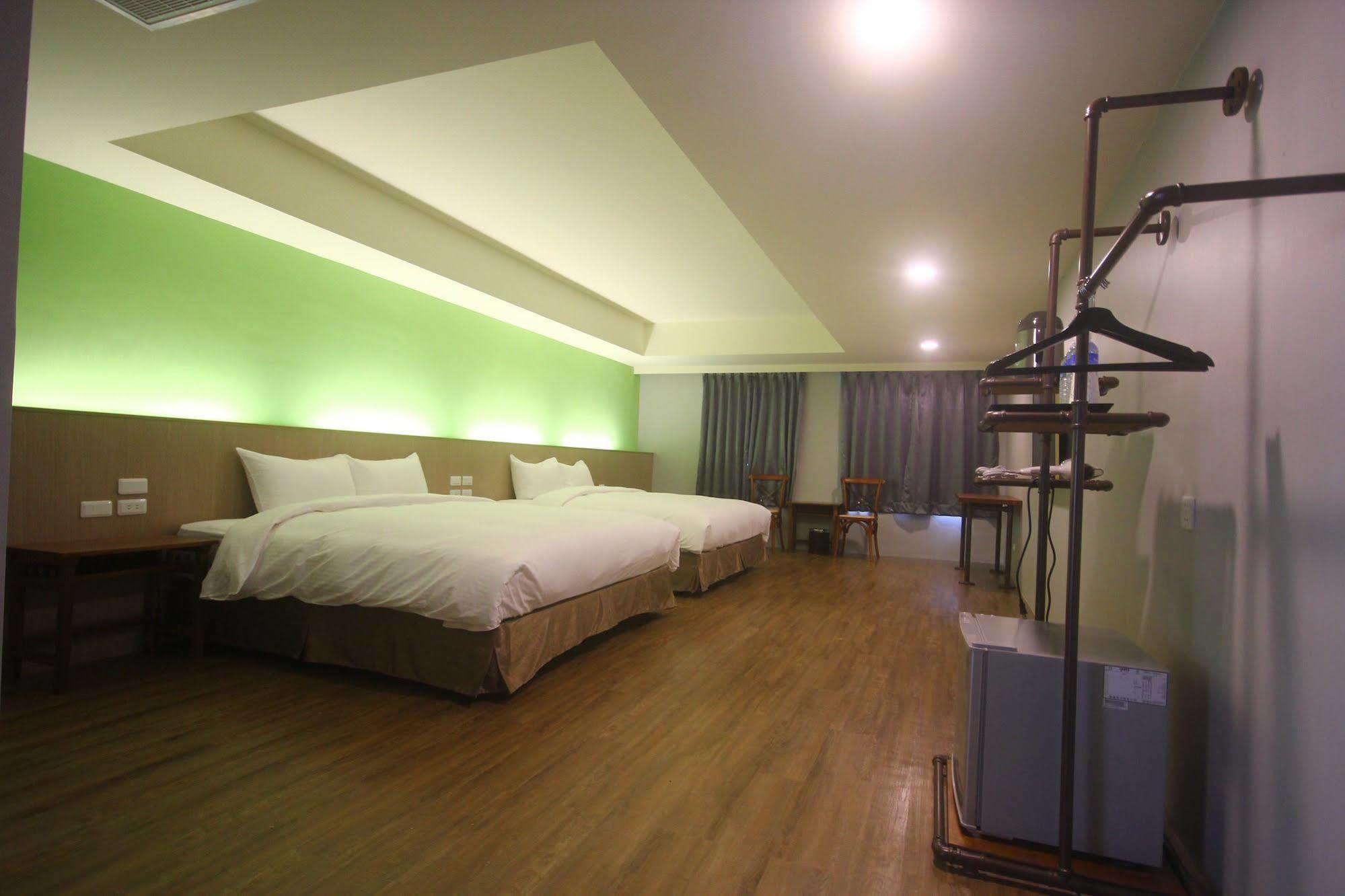 טאינאן Tourism Inn מראה חיצוני תמונה